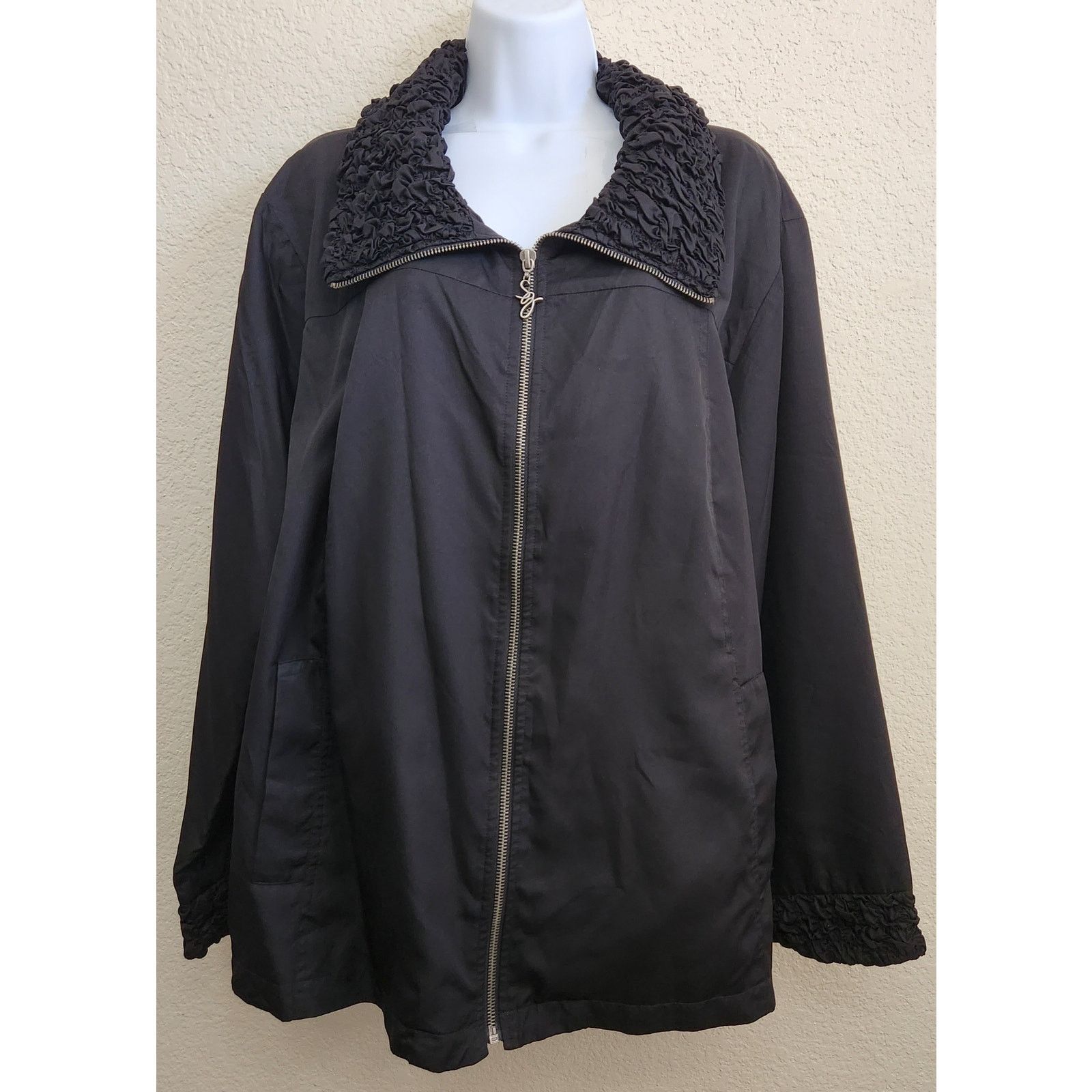 Other Susan Graver Black Puckered Collar Full Zip Jacket 3X Plus Size 3XL / US 20-22 - 1 Thumbnail