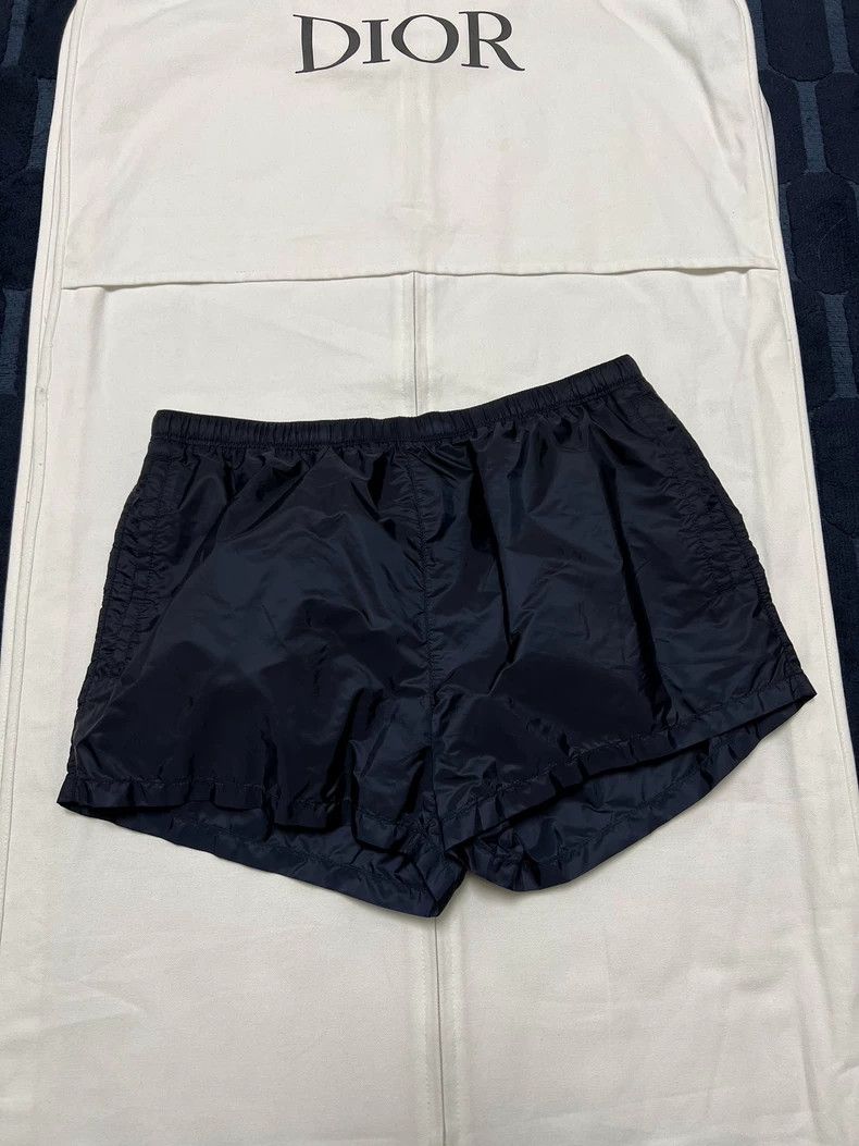 Prada Prada Nylon shorts 2502-Nextarrow Size US 32 / EU 48 - 1 Thumbnail
