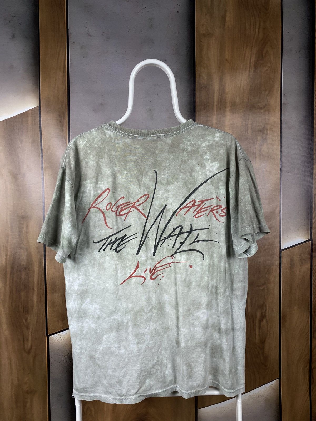 Pink Floyd 🎸Vintage 2010 Roger Waters The Wall Tour AOP Pink Floyd Tee🎸 Size US L / EU 52-54 / 3 - 2 Thumbnail
