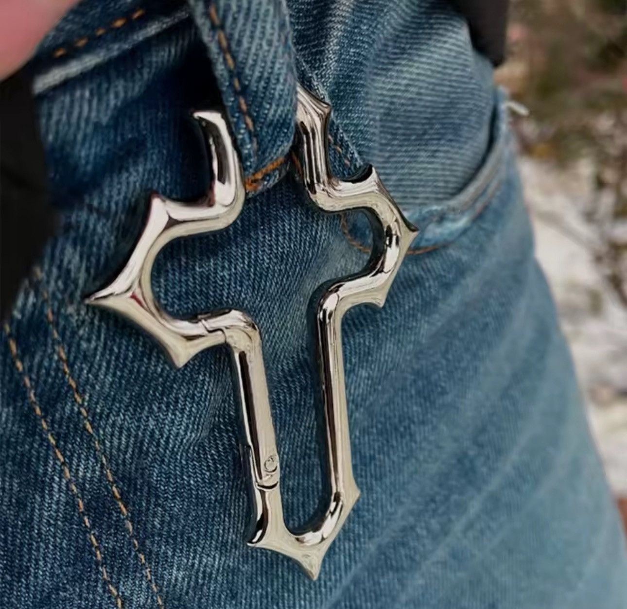 Other Streetwear Cross Charm Uniform Experiment Carabiner Size ONE SIZE - 1 Thumbnail