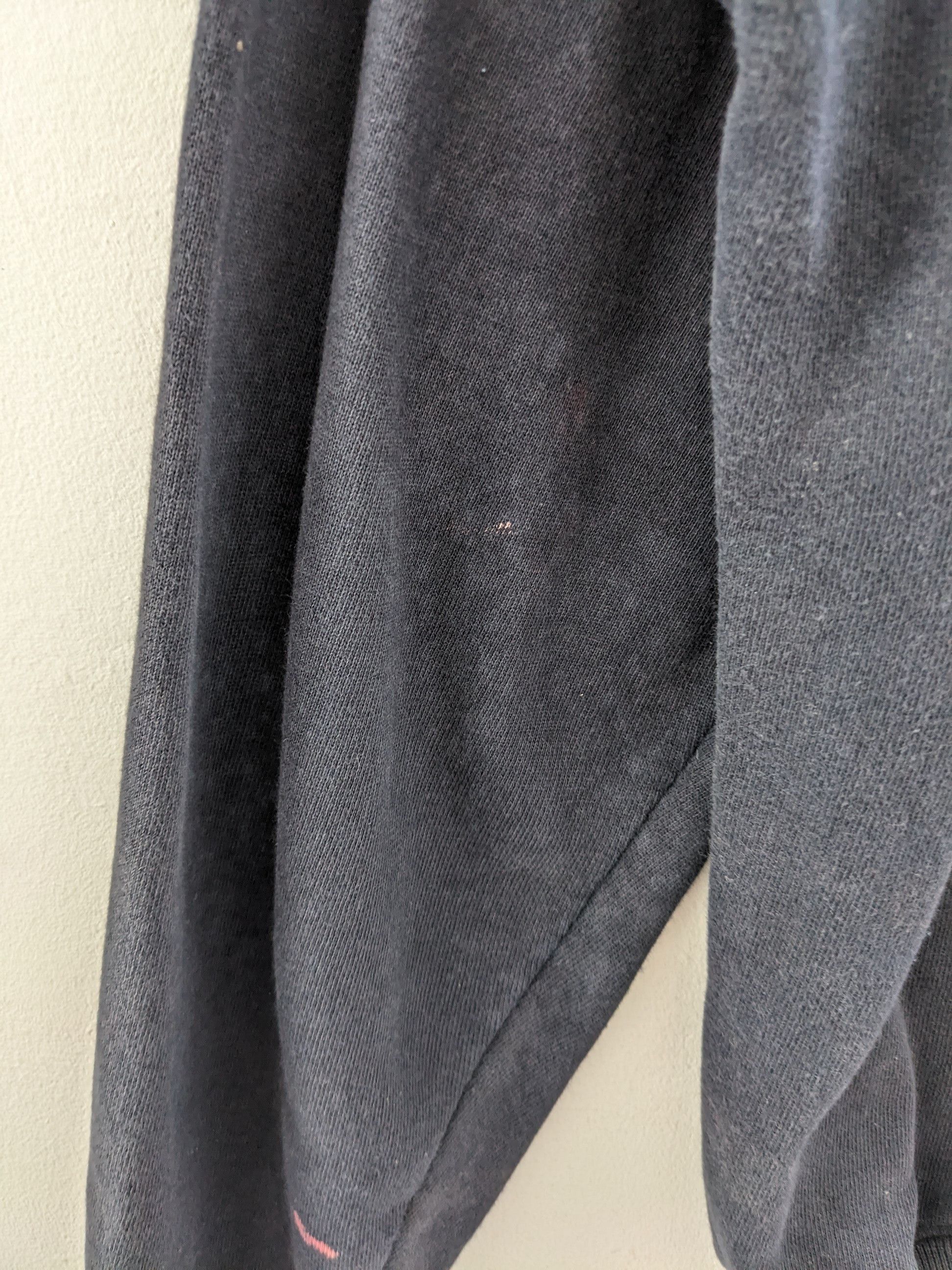 Mercedes-Benz × Vintage Vintage Mercedes Benz Sweatshirt V Neck Faded Size US M / EU 48-50 / 2 - 9 Thumbnail