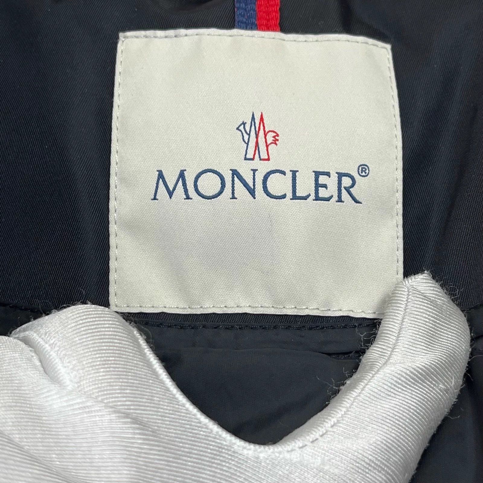 Moncler Moncler Vest Size 1 Size S / US 4 / IT 40 - 3 Thumbnail