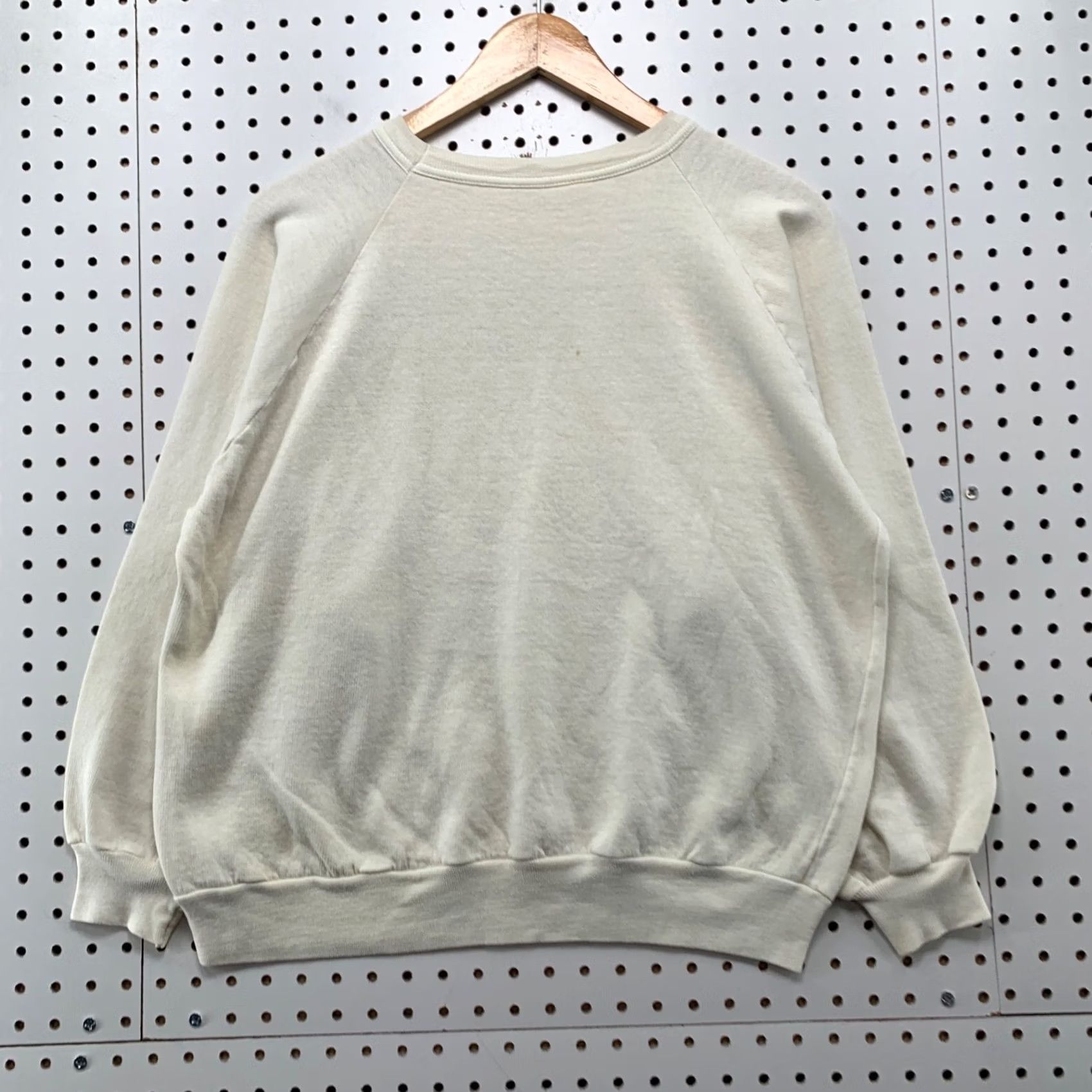 Vintage VINTAGE Bon Jovi Slippery When Wet Crewneck Sweatshirt Mens M White 80s Music Band Size US M / EU 48-50 / 2 - 2 Thumbnail