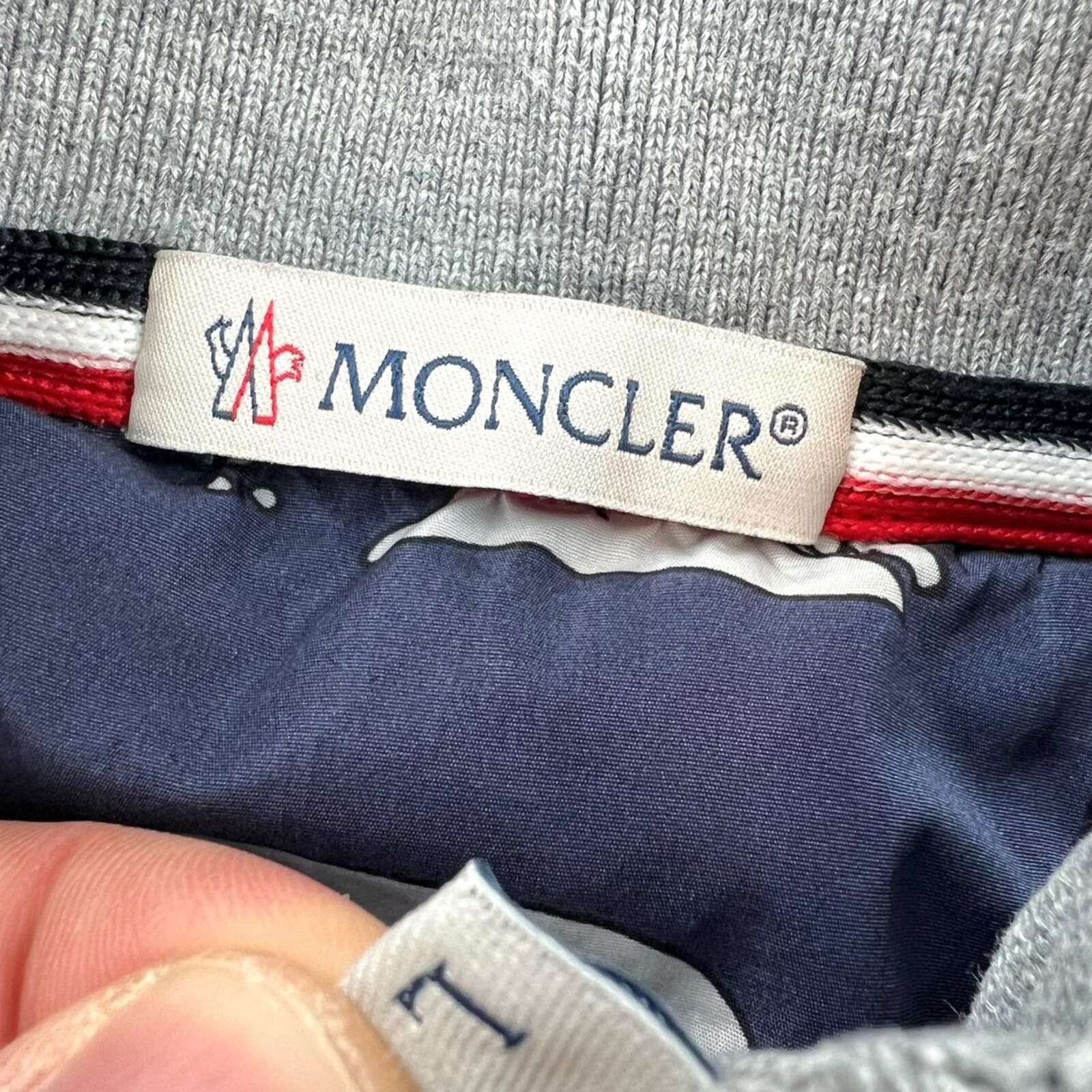 Moncler Moncler Character Rubber Logo Grey Polo Shirt Size US M / EU 48-50 / 2 - 4 Thumbnail
