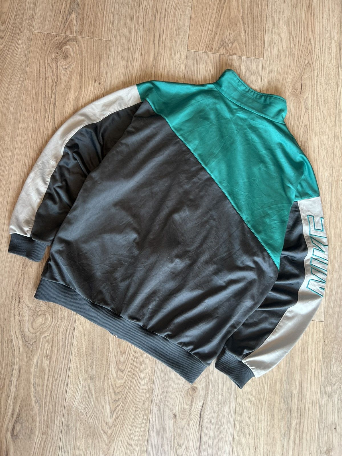 Nike Vintage Nike Track Jacket 80s’ 90s’ Size M Size US M / EU 48-50 / 2 - 10 Thumbnail