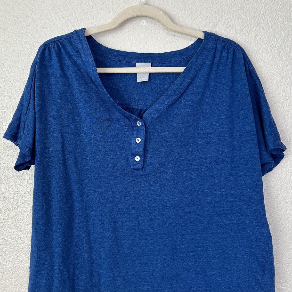 Chicos Chico’s 100% Linen Blue Stretch Henley Tee Size L / US 10 / IT 46 - 3 Thumbnail