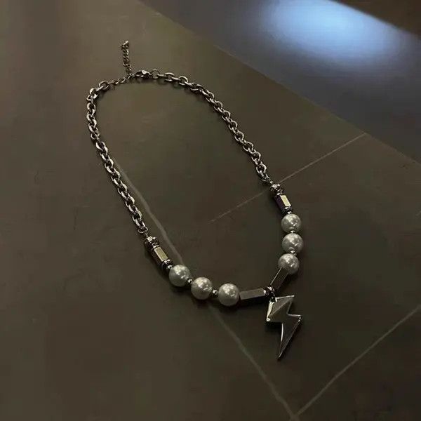 VIBE Pearl Lightning Pendant Necklace Size ONE SIZE - 5 Thumbnail