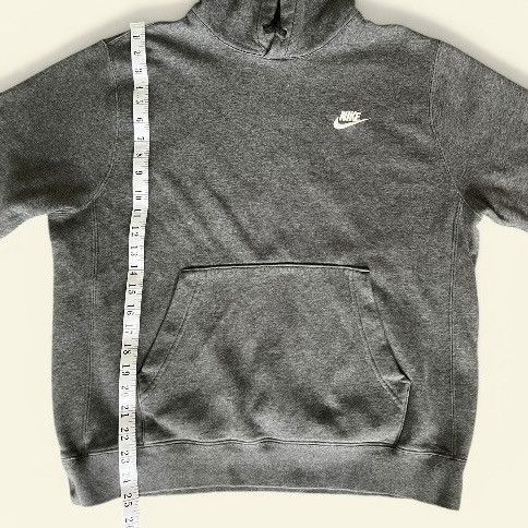 Nike Nike grey hoodie with embroidered logo (men’s M) Size US M / EU 48-50 / 2 - 3 Thumbnail