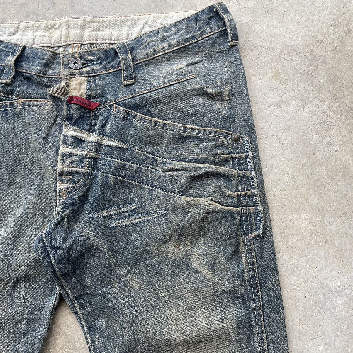 Marithe + Francois Girbaud Marithe Francois Girbaud Vkei Punk Distressed Straight Jeans Size US 32 / EU 48 - 6 Thumbnail
