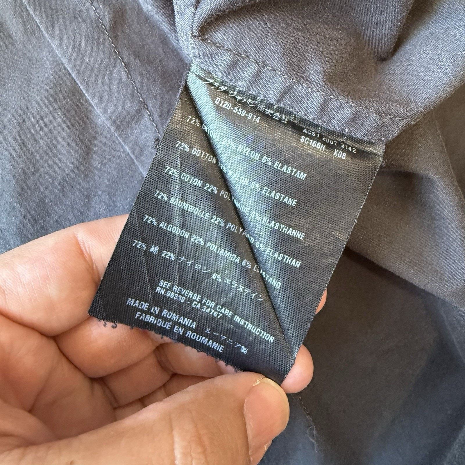 Prada Prada Shirt 42 Black Made Romania Casual Button Up New York Size US M / EU 48-50 / 2 - 6 Thumbnail