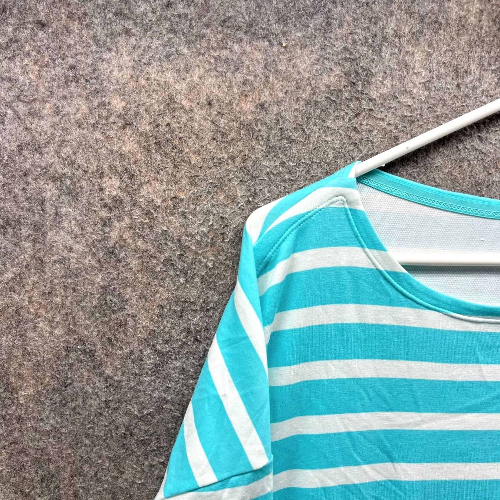 Nike VINTAGE Nike Shirt Womens 2XL Blue White Stripes Round Neck Dri Fit UV 3/4 Sleeve Size XXL / US 16-18 / IT 52-54 - 5 Thumbnail