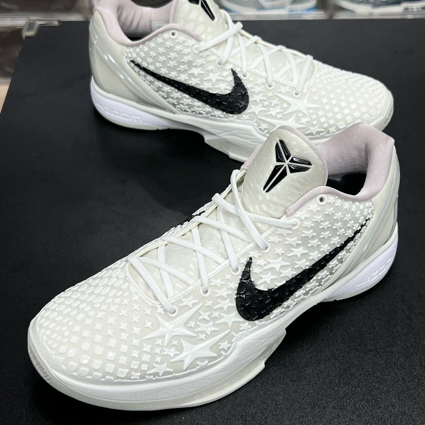 Nike Nike White Designer Casual Streetwear Size US S / EU 44-46 / 1 - 1 Thumbnail