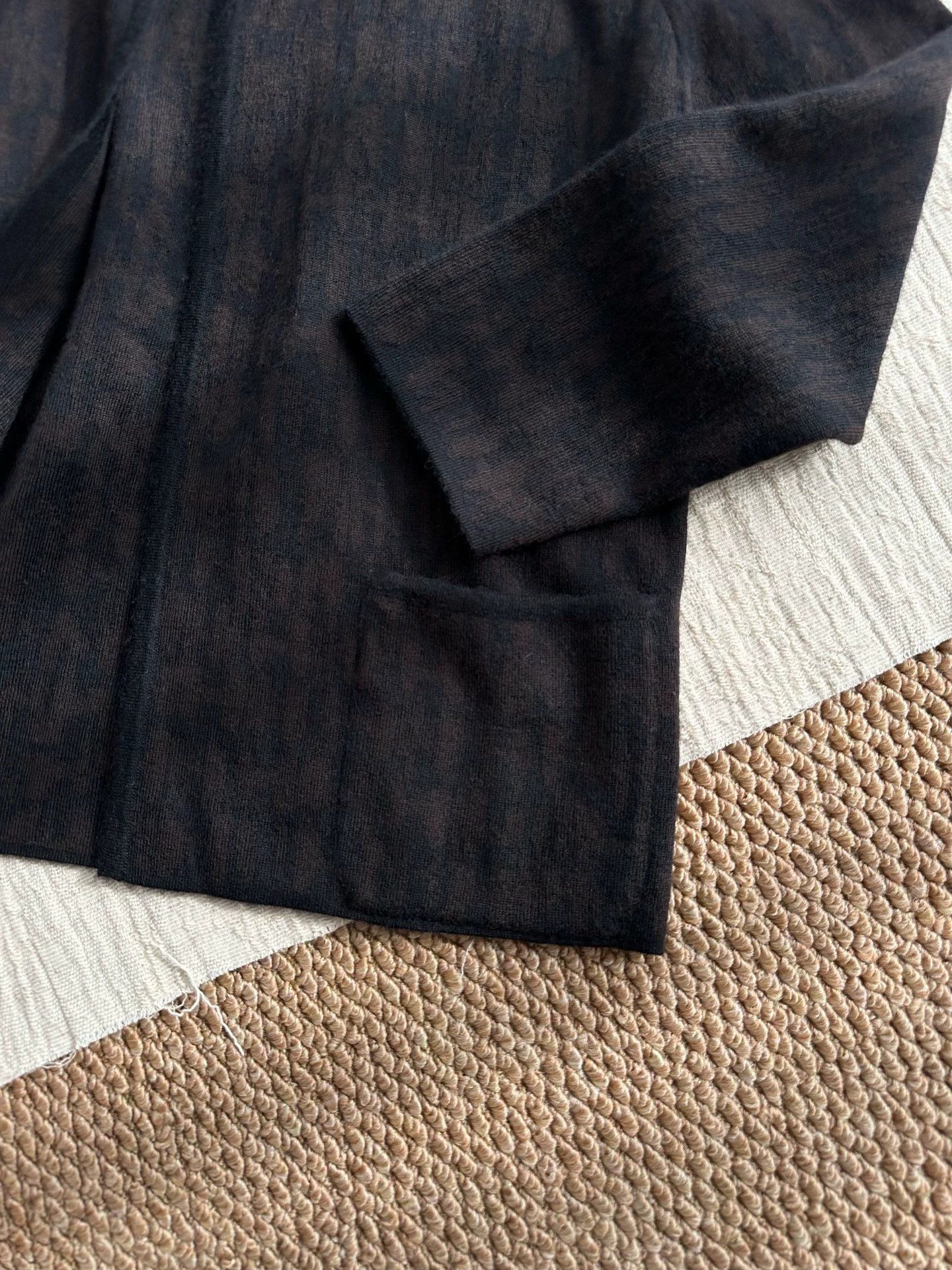 Hermes HERMES JPG cashmere cardigan women's dk brown Size S / US 4 / IT 40 - 3 Thumbnail