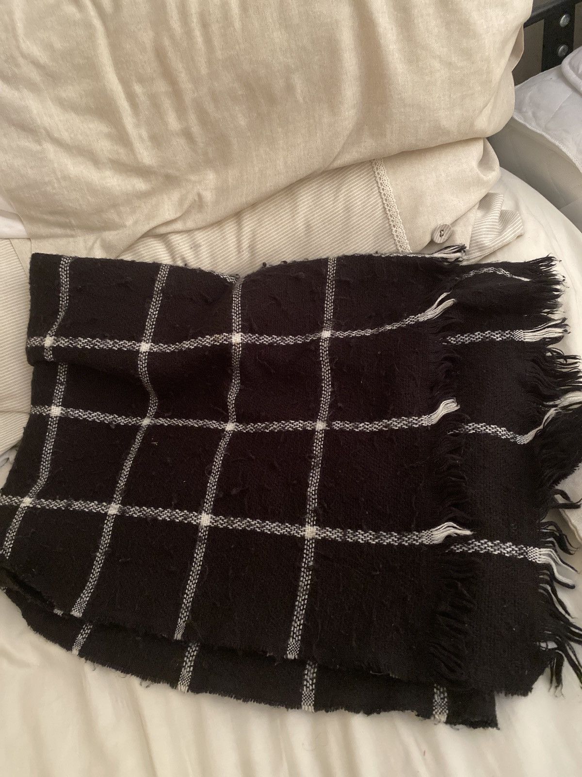 Shein Black and white scarf Size ONE SIZE - 1 Preview