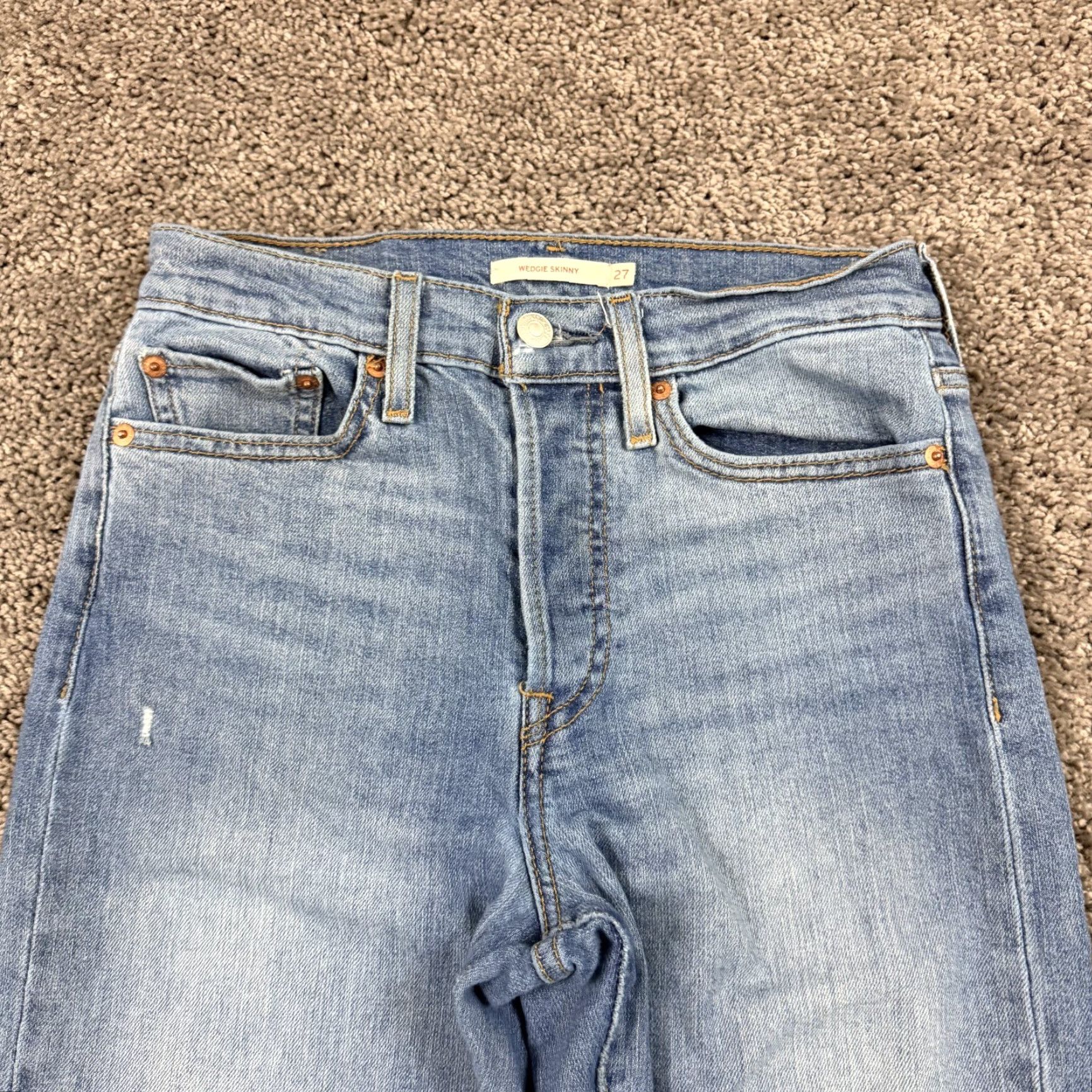 Levi's Levi's Wedgie Skinny High Rise Jeans Women 27 25x27 Blue Denim Distressed Stretch Button Fly Regular 27in Inseam Size 25" / US 0 / IT 36 - 2 Thumbnail