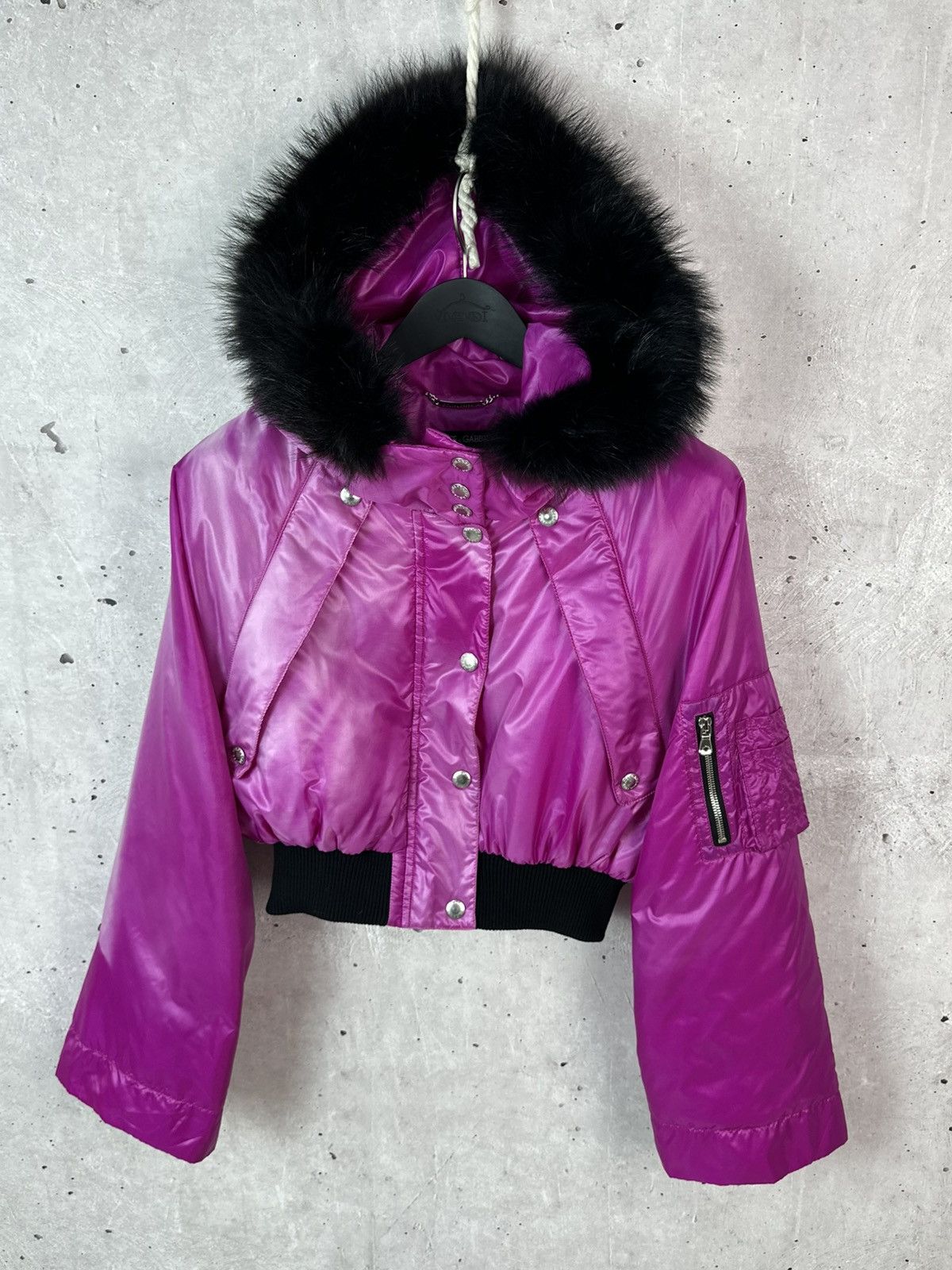 Dolce & Gabbana Dolce & Gabbana Fuchsia Cropped Hooded Raccoon Trim Jacket Size US XS / EU 42 / 0 - 2 Thumbnail