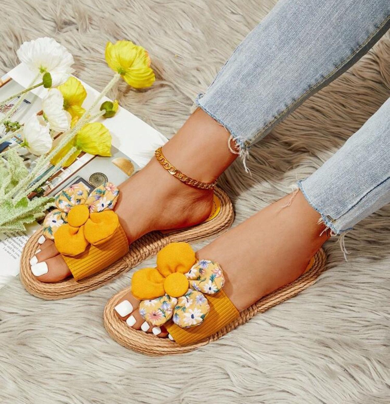 Vintage Beautiful decorative sandals Size US 7.5 / IT 37.5 - 4 Thumbnail
