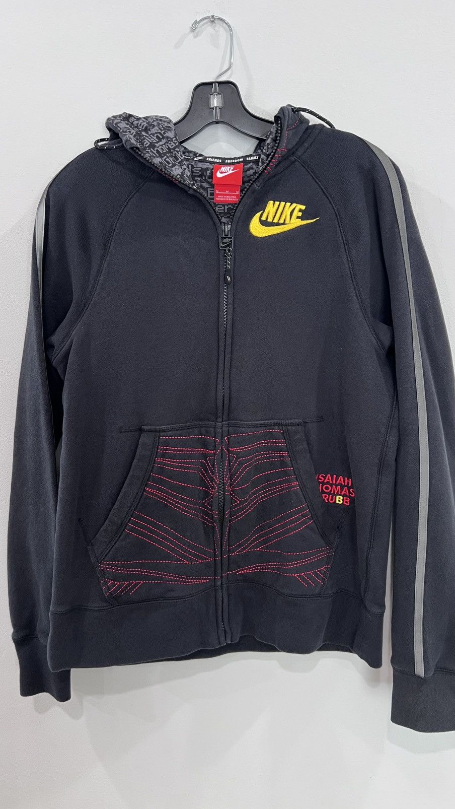 Nike 2015 Nike Doernbecher Freestyle Hoodie by Isaiah Grubb Sz M Size US M / EU 48-50 / 2 - 1 Thumbnail