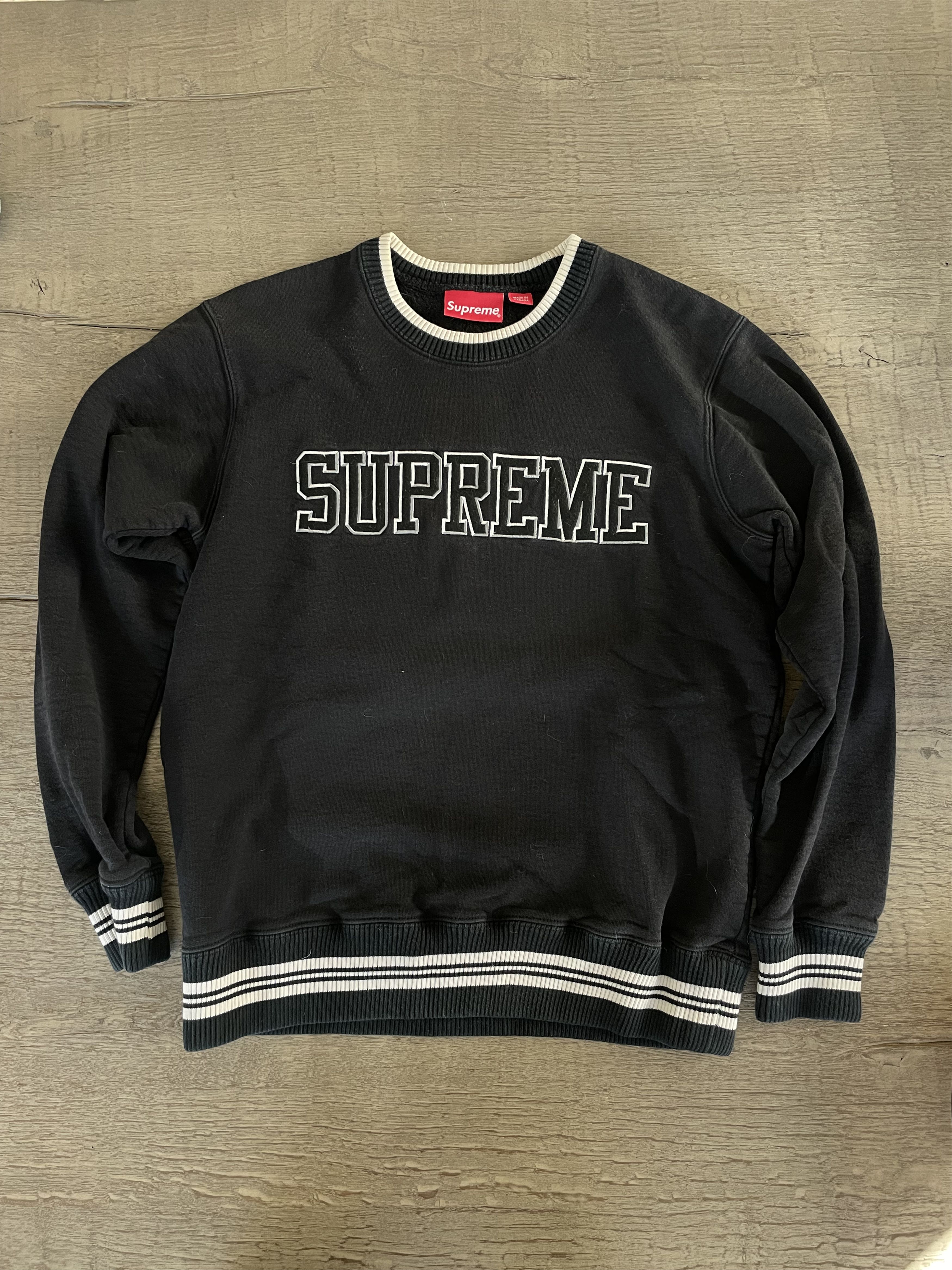Supreme Logo Crewneck