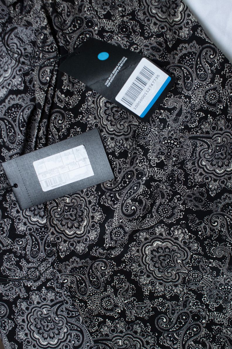 Saint Laurent Paris Saint Laurent, Black paisley printed shirt 2018 Size US S / EU 44-46 / 1 - 7 Thumbnail