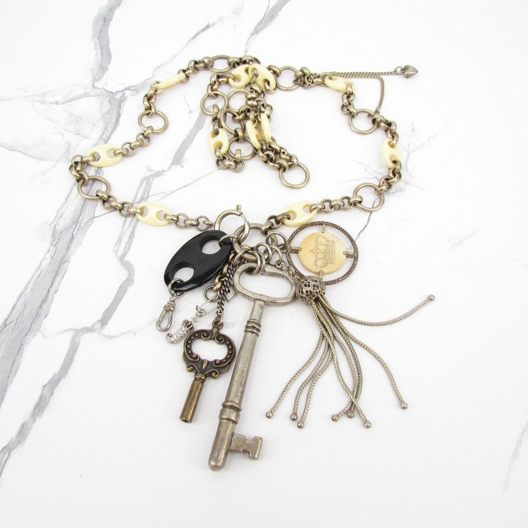 Juicy Couture Rare Juicy Couture Key Necklace Size ONE SIZE - 7 Thumbnail