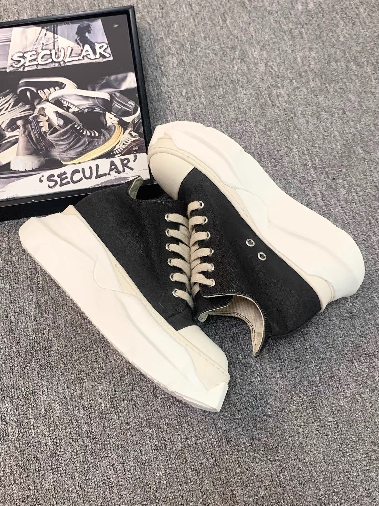 Rick Owens Rick Owens 24SS Tank Sole Low Converse Sneakers K34 Size US 6 / IT 36 - 5 Thumbnail
