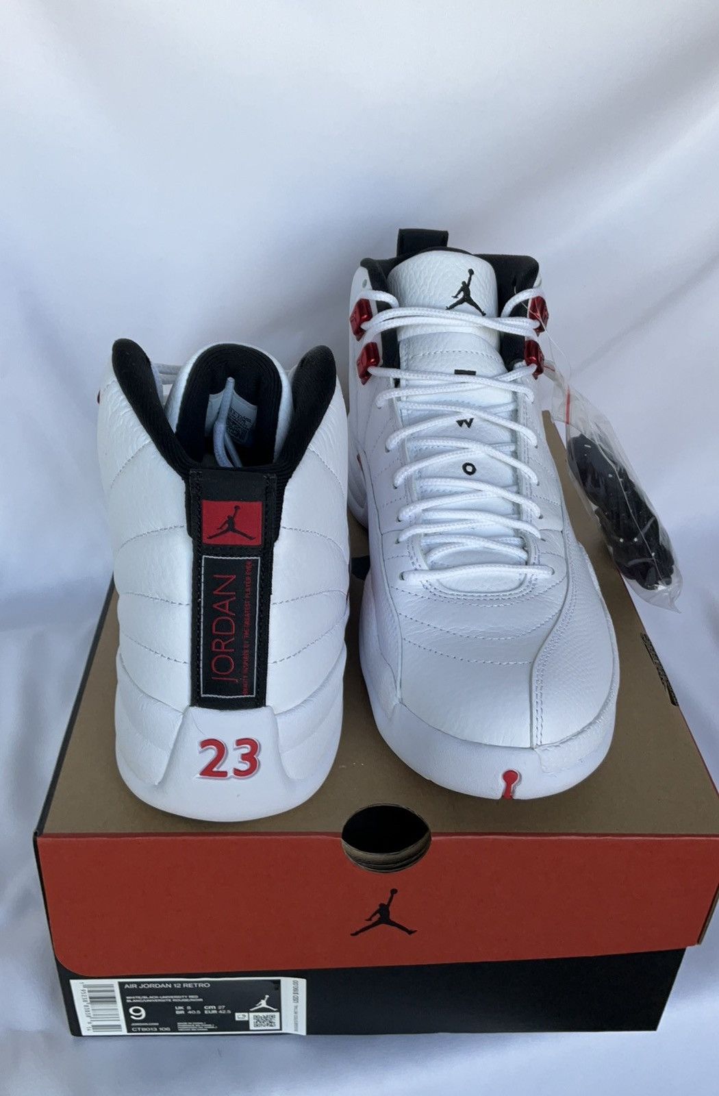 Nike Men’s Nike Ir Jordan 12 Retro NEW Size US 9 / EU 42 - 6 Thumbnail