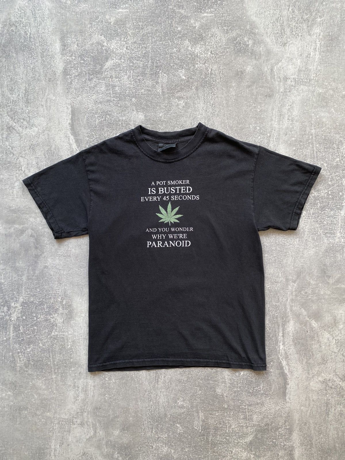 Vintage Vintage Serial Killer Marijuana Weed Smoker Ganja Tshirt Size US S / EU 44-46 / 1 - 1 Thumbnail
