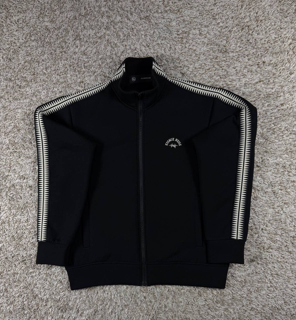 GU × Undercover UNDERCOVER x GU Kosmik Noise Black Tracksuit Size US S / EU 44-46 / 1 - 5 Thumbnail