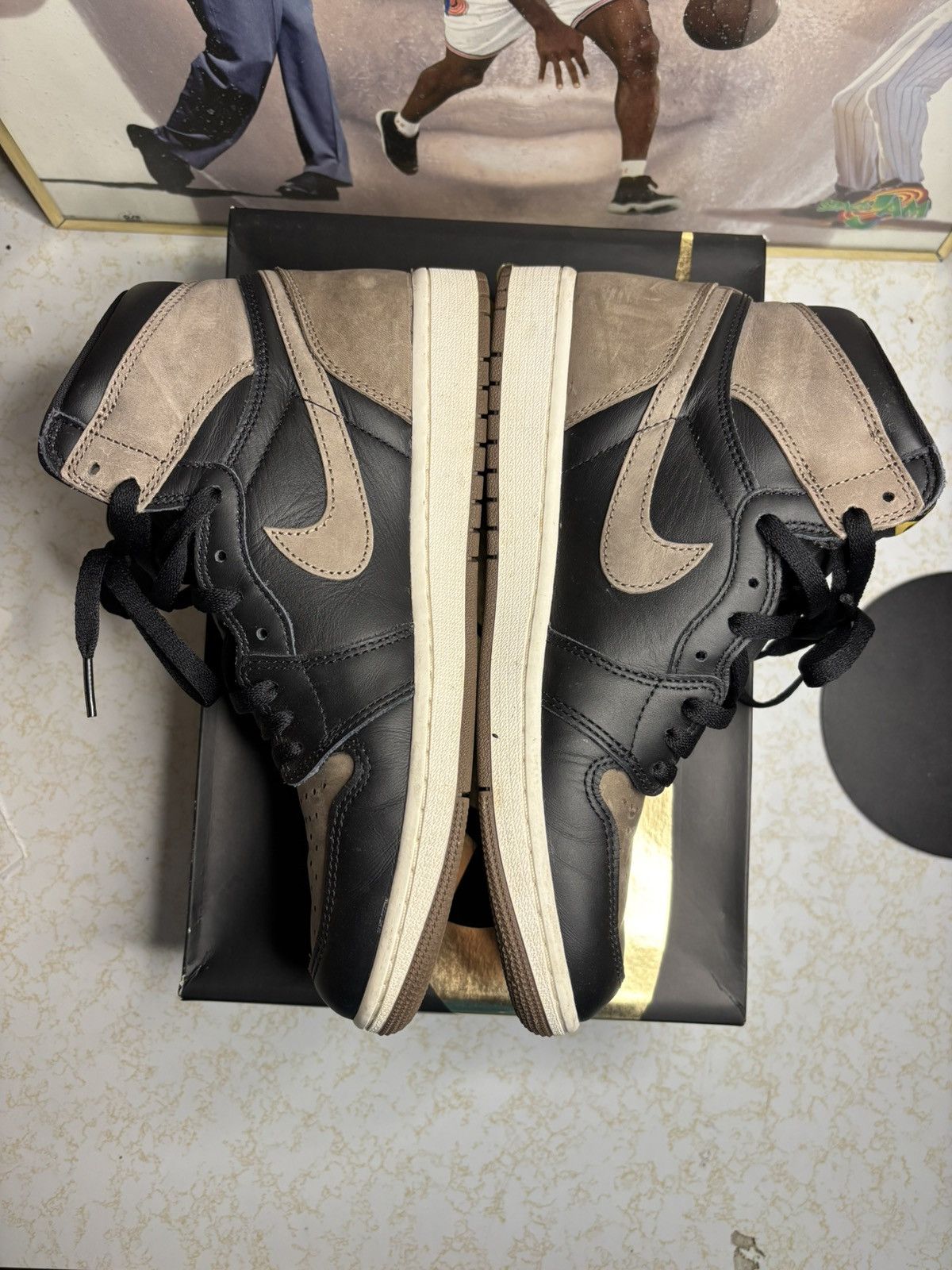 Jordan Brand Air Jordan 1 Retro High OG palomino Size US 9.5 / EU 42-43 - 3 Thumbnail