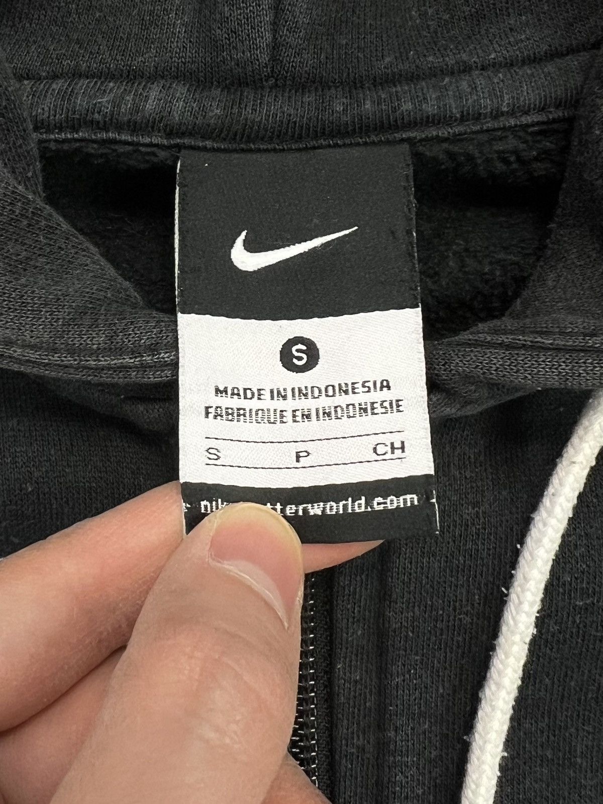 Nike Hoodie Nike small logo y2k swoosh zipped Size US M / EU 48-50 / 2 - 2 Thumbnail