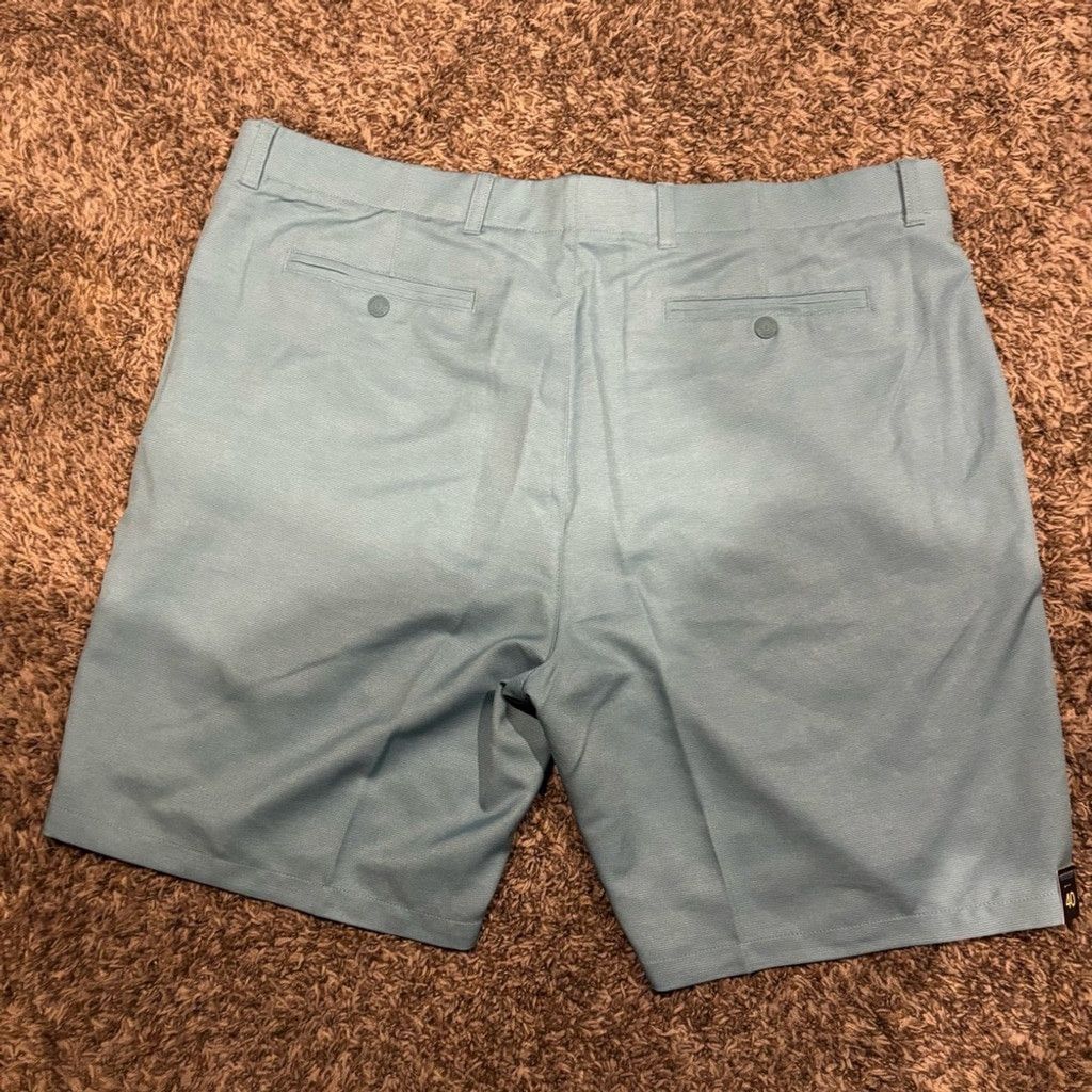Roundtree & Yorke Roundtree & Yorke Men's Performance Dress Shorts Size US 40 / EU 56 - 2 Thumbnail
