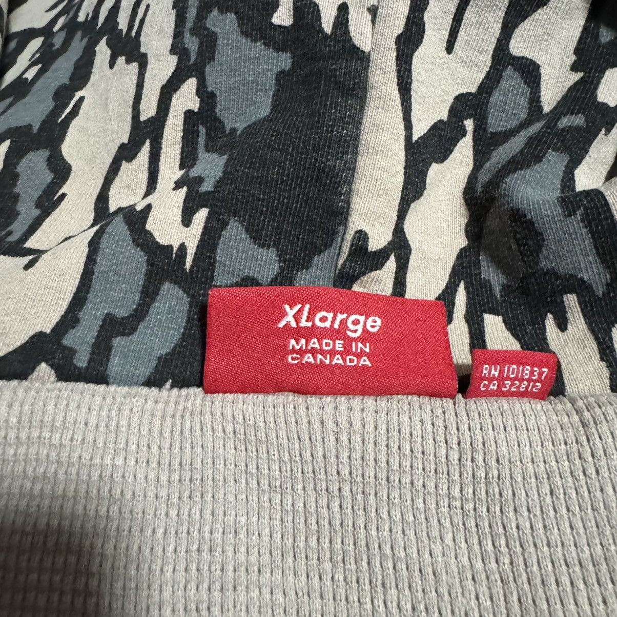 Supreme Supreme Thermal Lined Cold World Tre bark Camo Zip Up Jacket Size US XL / EU 56 / 4 - 7 Thumbnail