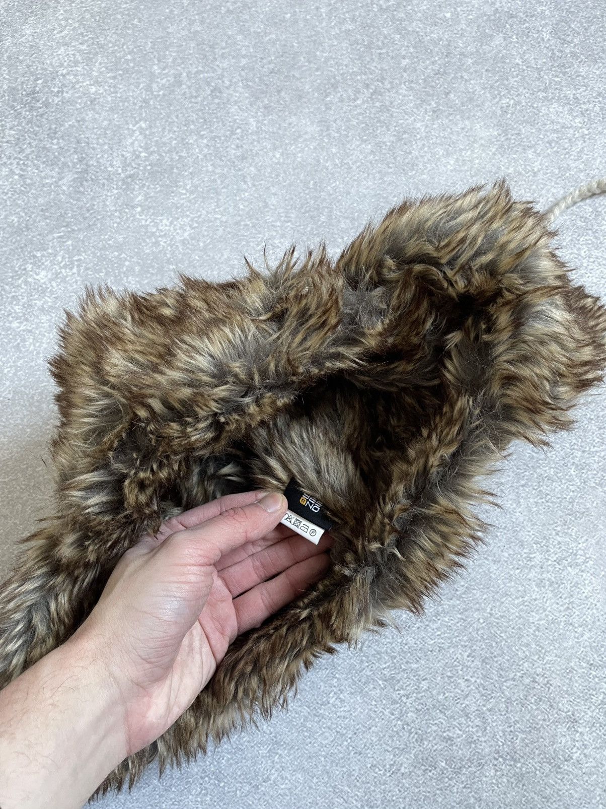 Japanese Brand Vintage Y2k Fuzzy Faux Fur Knitted Ushanka Trapper Hat Size ONE SIZE - 10 Thumbnail