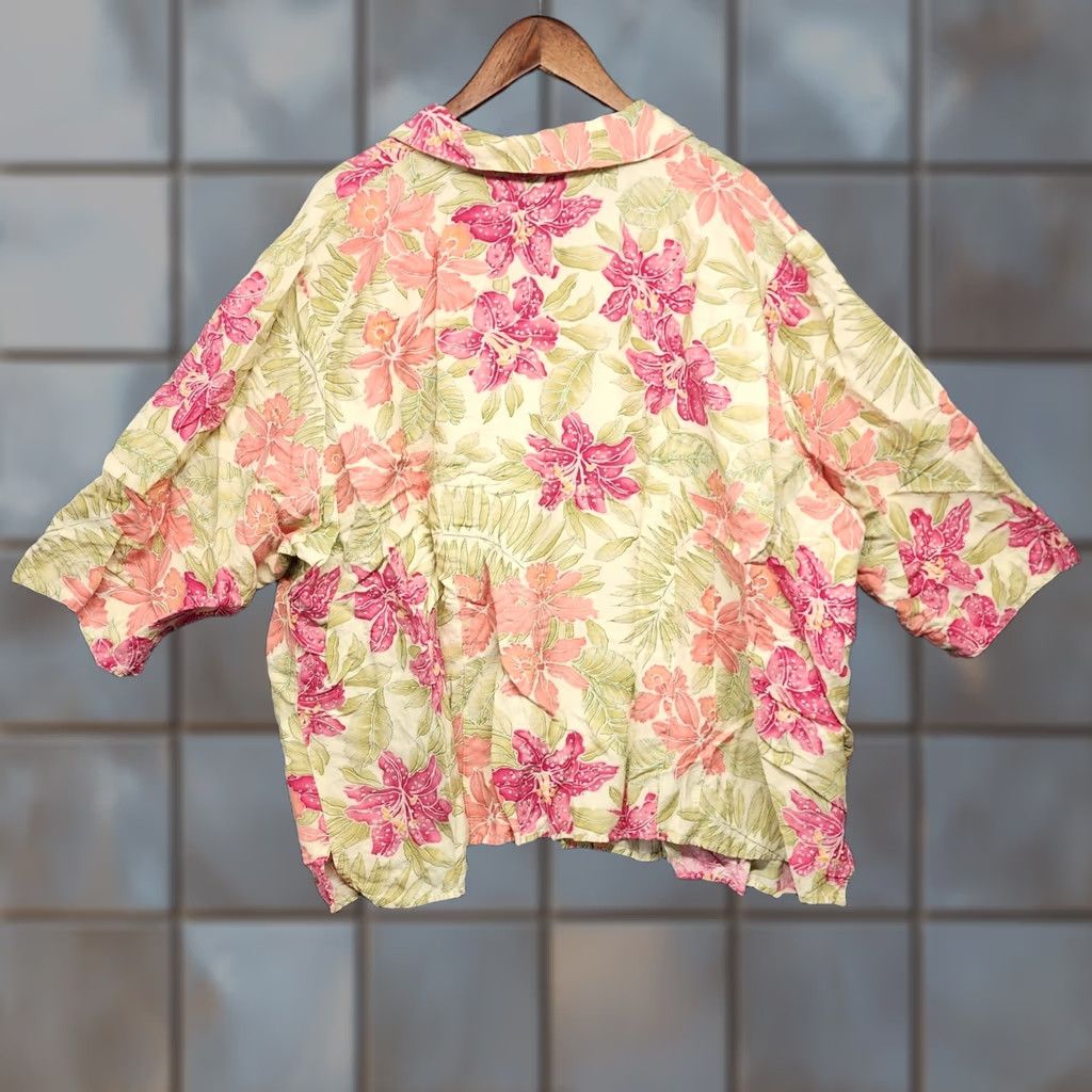 Avenue VINTAGE Avenue Top Womens 5X Pink Linen Blend Button Up Boxy 1/2 Sleeve Floral 30/32 Womens Mens/Girls? Size XXL / US 16-18 / IT 52-54 - 1 Thumbnail
