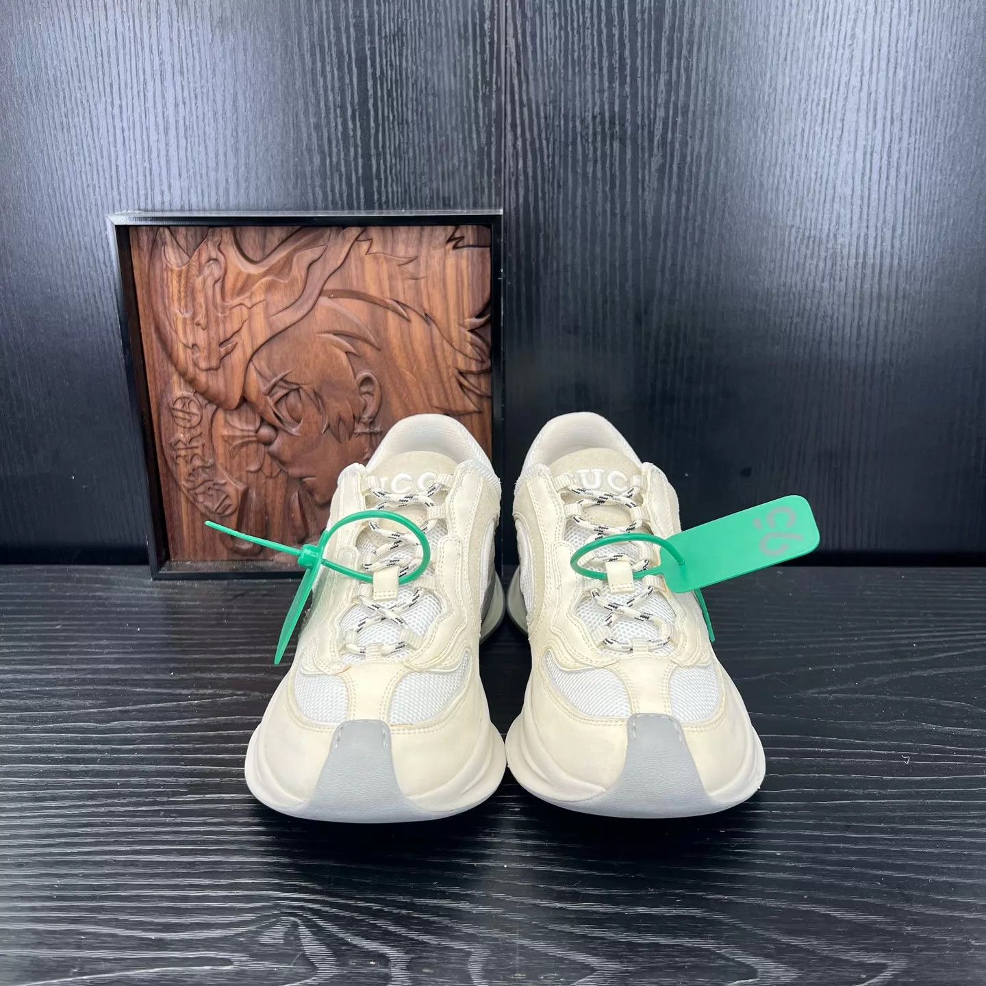 Gucci Gucci Run Cream Women's 37.5 Sneaker Size US 7 / IT 37 - 4 Thumbnail