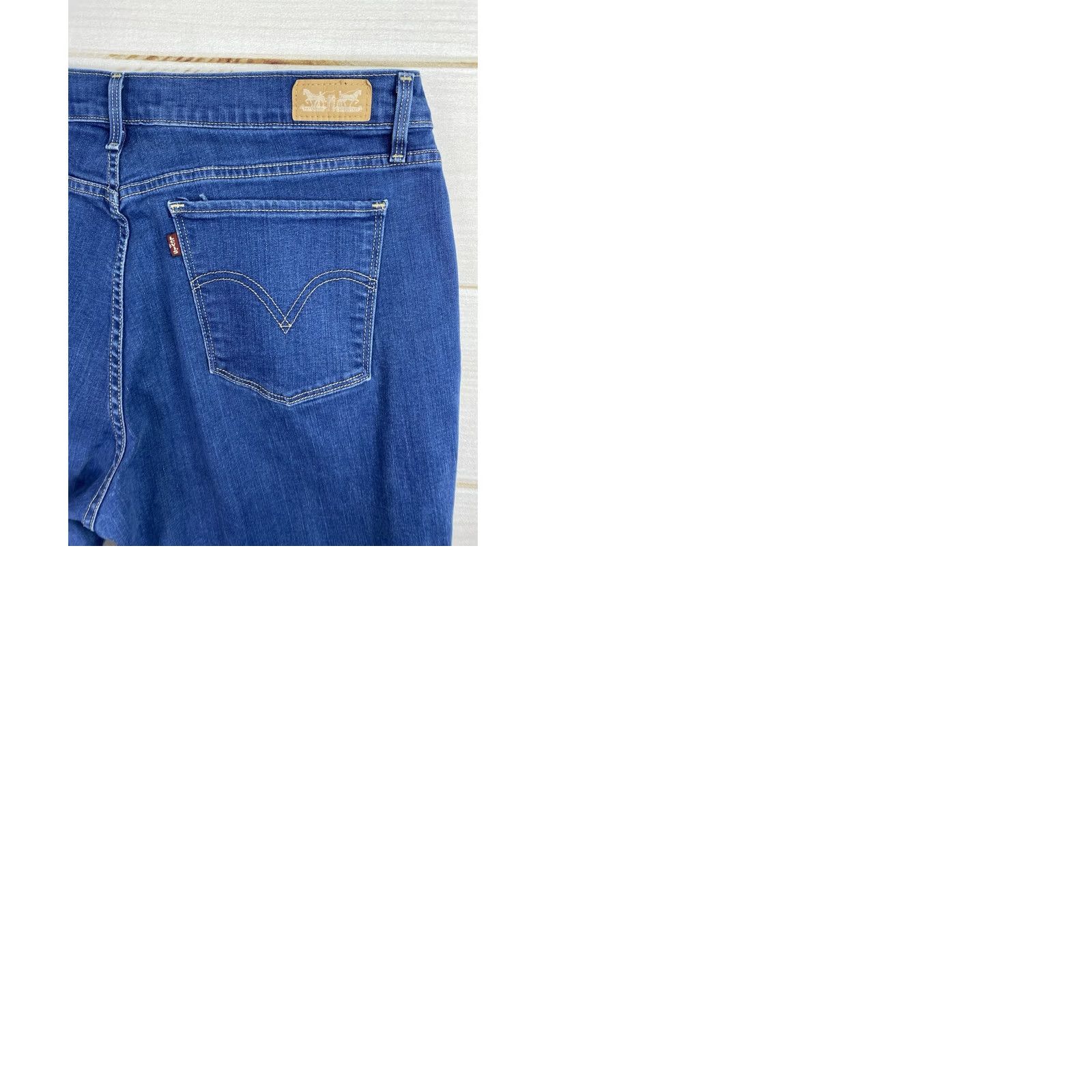 Levi's Levi's 515 Jeans Womens 16 Blue Denim Dark Wash Bootcut Regular Inseam 31" 5-Pocket Cotton Blend Stretch Denim Jeans Size 38" / US 16 / IT 52 - 9 Thumbnail