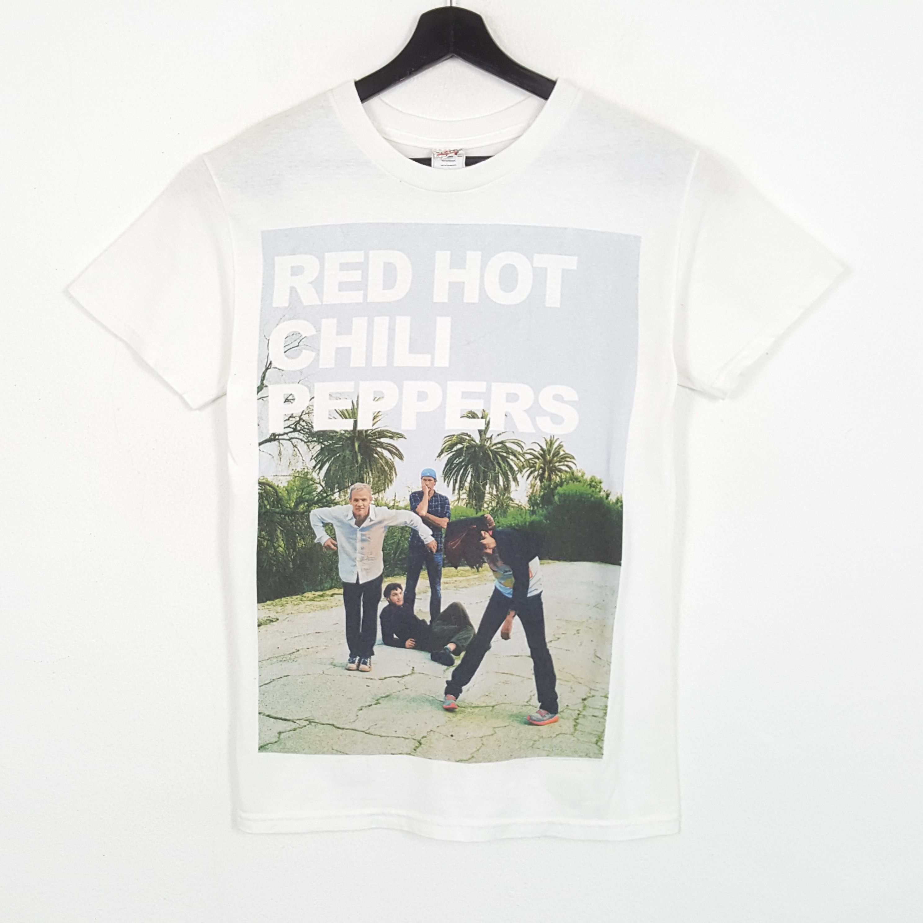 Band Tees × Vintage RED HOT CHILI PEPPERS Rock Band Music Tshirt Size US S / EU 44-46 / 1 - 1 Thumbnail