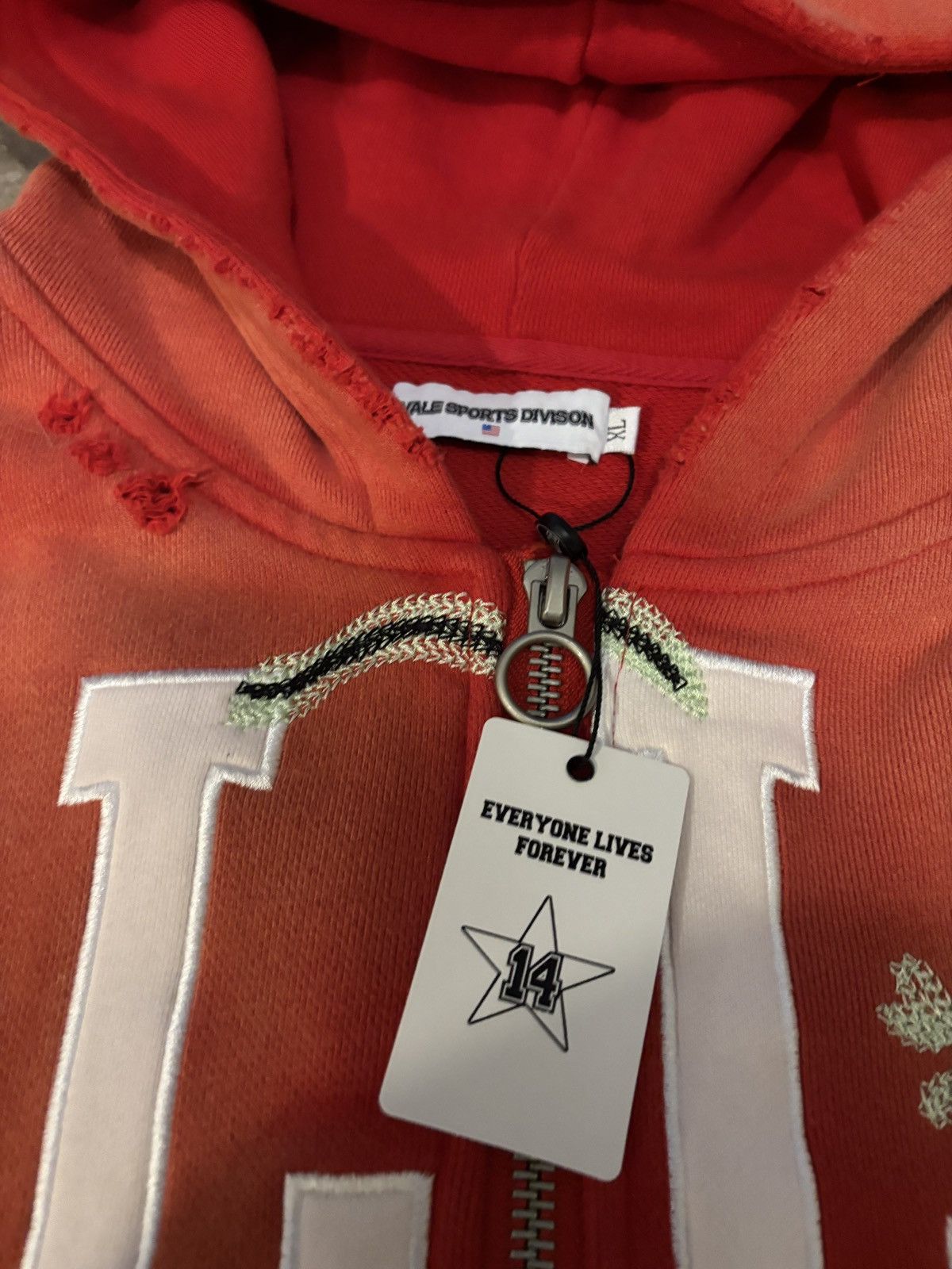 Vale Valley Dreams Zip Up Size US XL / EU 56 / 4 - 2 Thumbnail