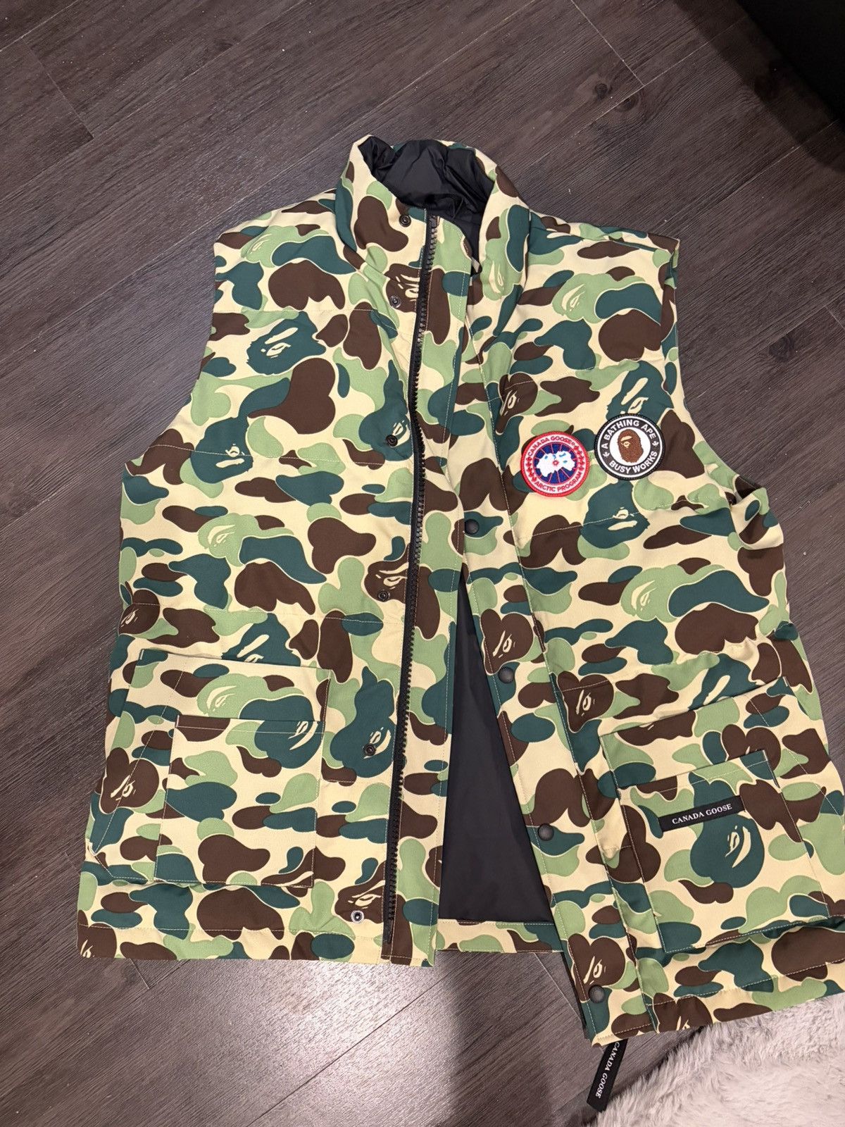 Bape × Canada Goose Bape/Canada Goose Size US L / EU 52-54 / 3 - 1 Thumbnail