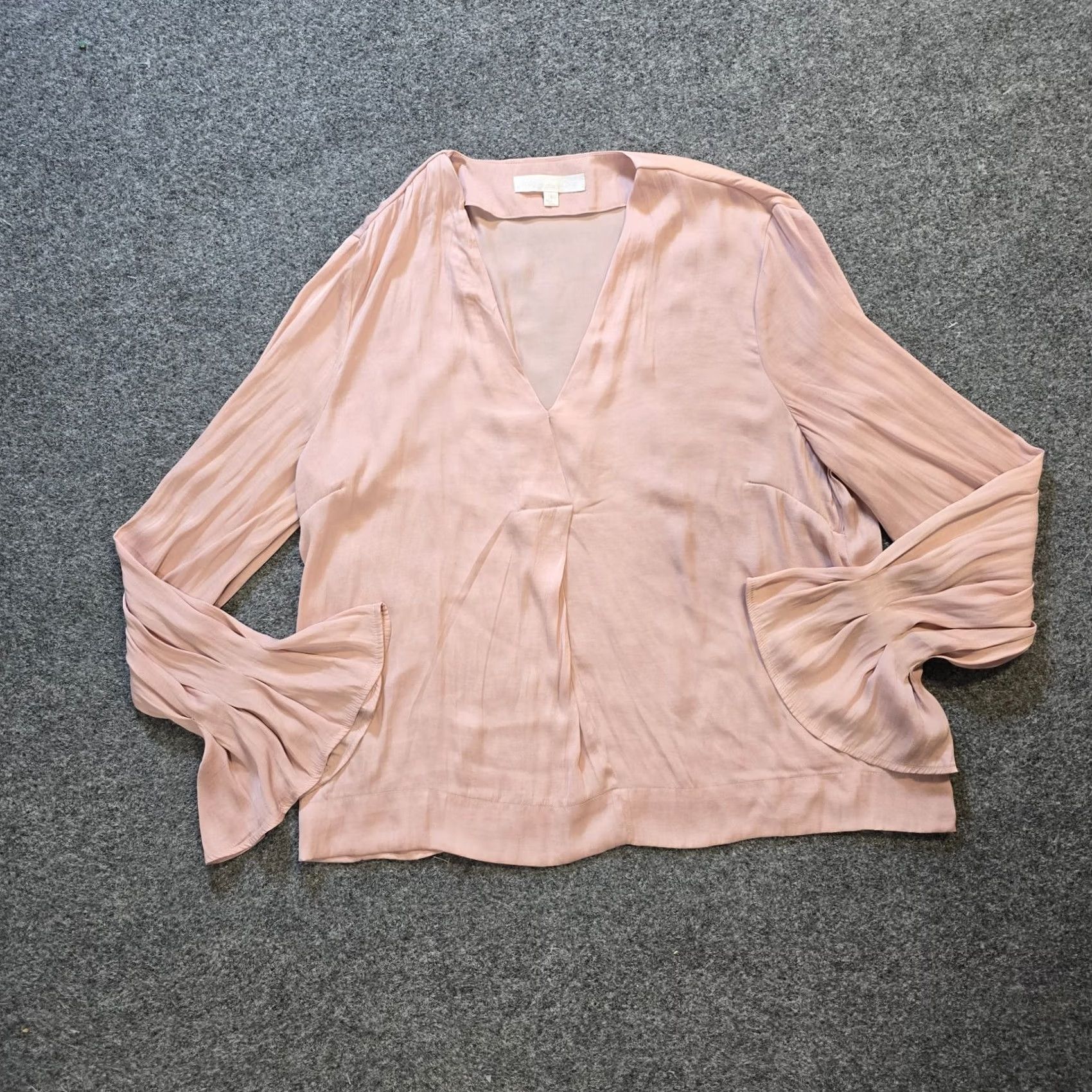 Vintage Adyson Parker Top Womens Large Pink Satin V-Neck Flare Sleeve Blouse Shirt Office Career Size L / US 10 / IT 46 - 2 Thumbnail