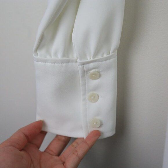 H&M H&M Stand-up Collar White Long Sleeve Blouse Size XS Size XS / US 0-2 / IT 36-38 - 7 Thumbnail