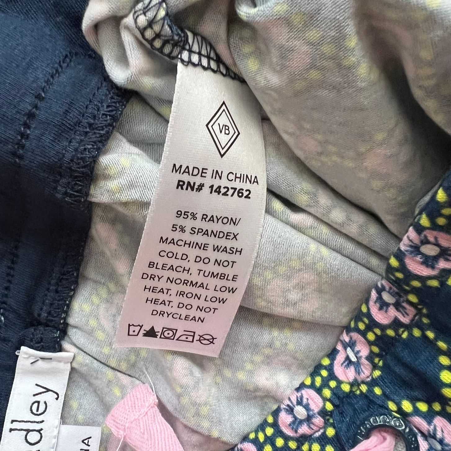 Vera Bradley VERA BRADLEY Blue Kaleidoscope Medallions Print Pants, Large Size 32" / US 10 / IT 46 - 5 Thumbnail