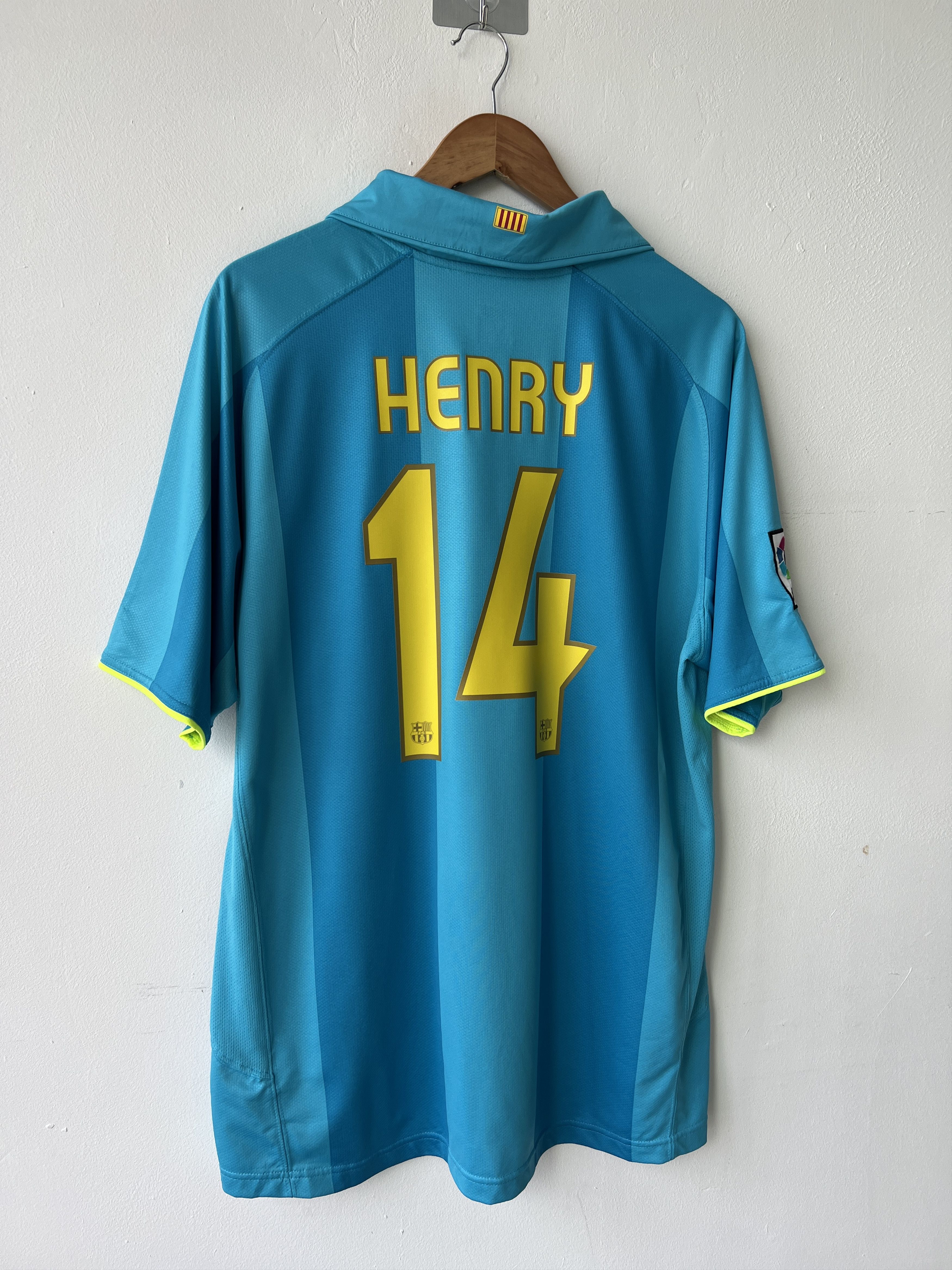 Nike (XL) Barcelona 2007-09 Away Kit Henry #14 Size US XL / EU 56 / 4 - 7 Thumbnail