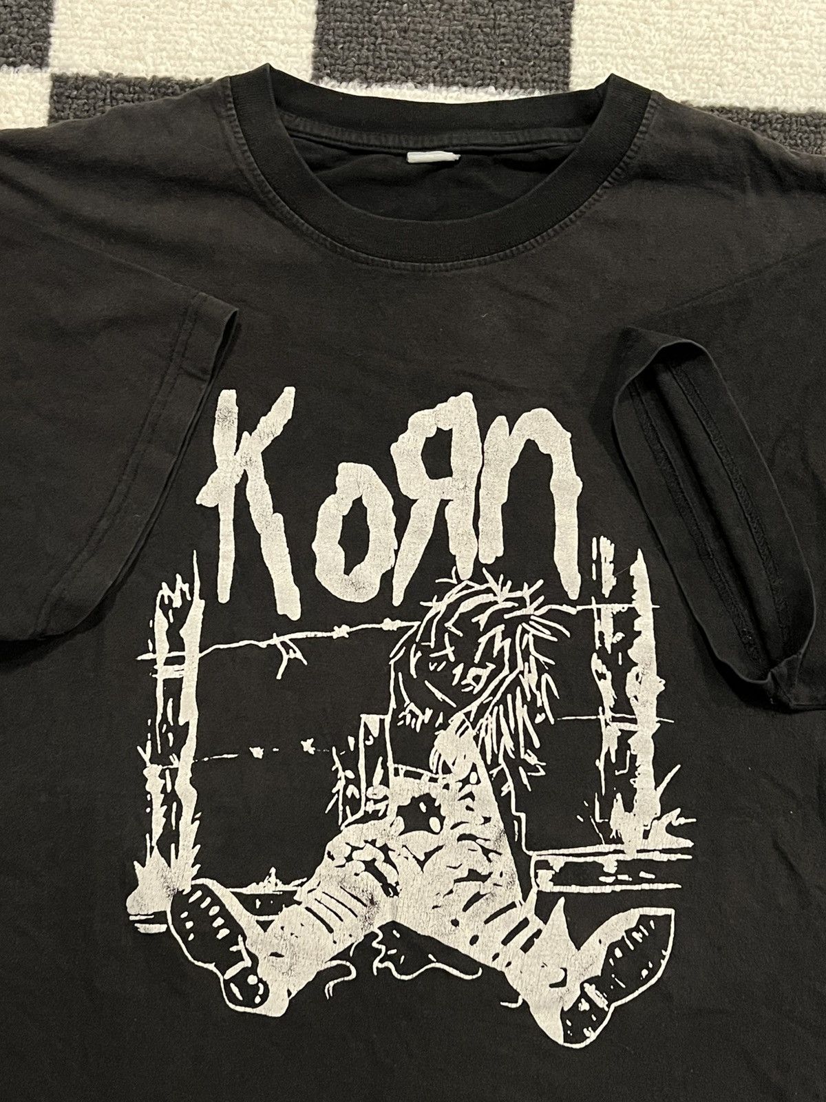 Vintage Vintage 90's Faded "Scarecrow" Korn Tee Size US XL / EU 56 / 4 - 2 Thumbnail