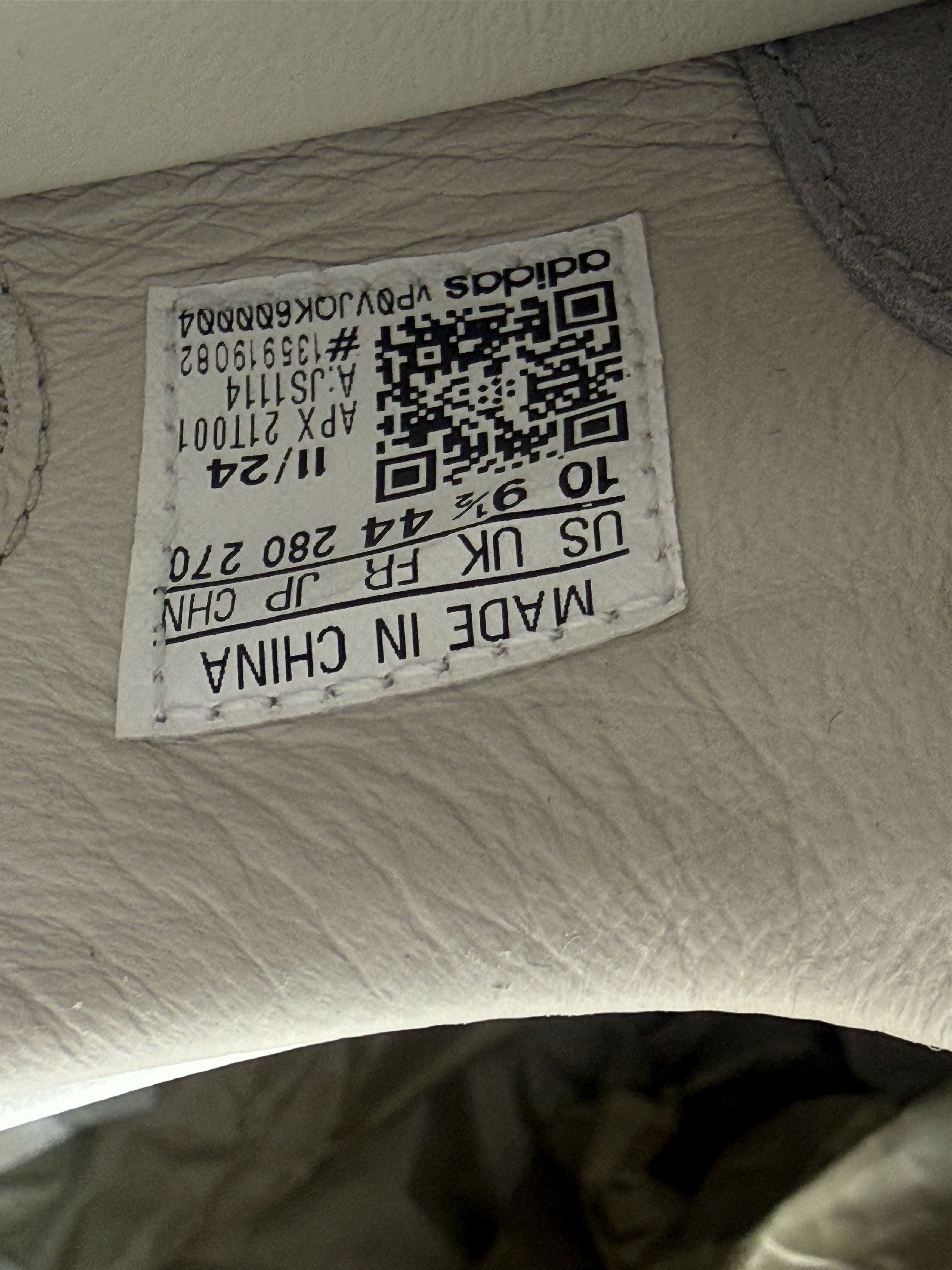 Y-3 Y-3 REGU MARY JANE 'WHITE SCARLET' Size US 10 / EU 43 - 6 Thumbnail