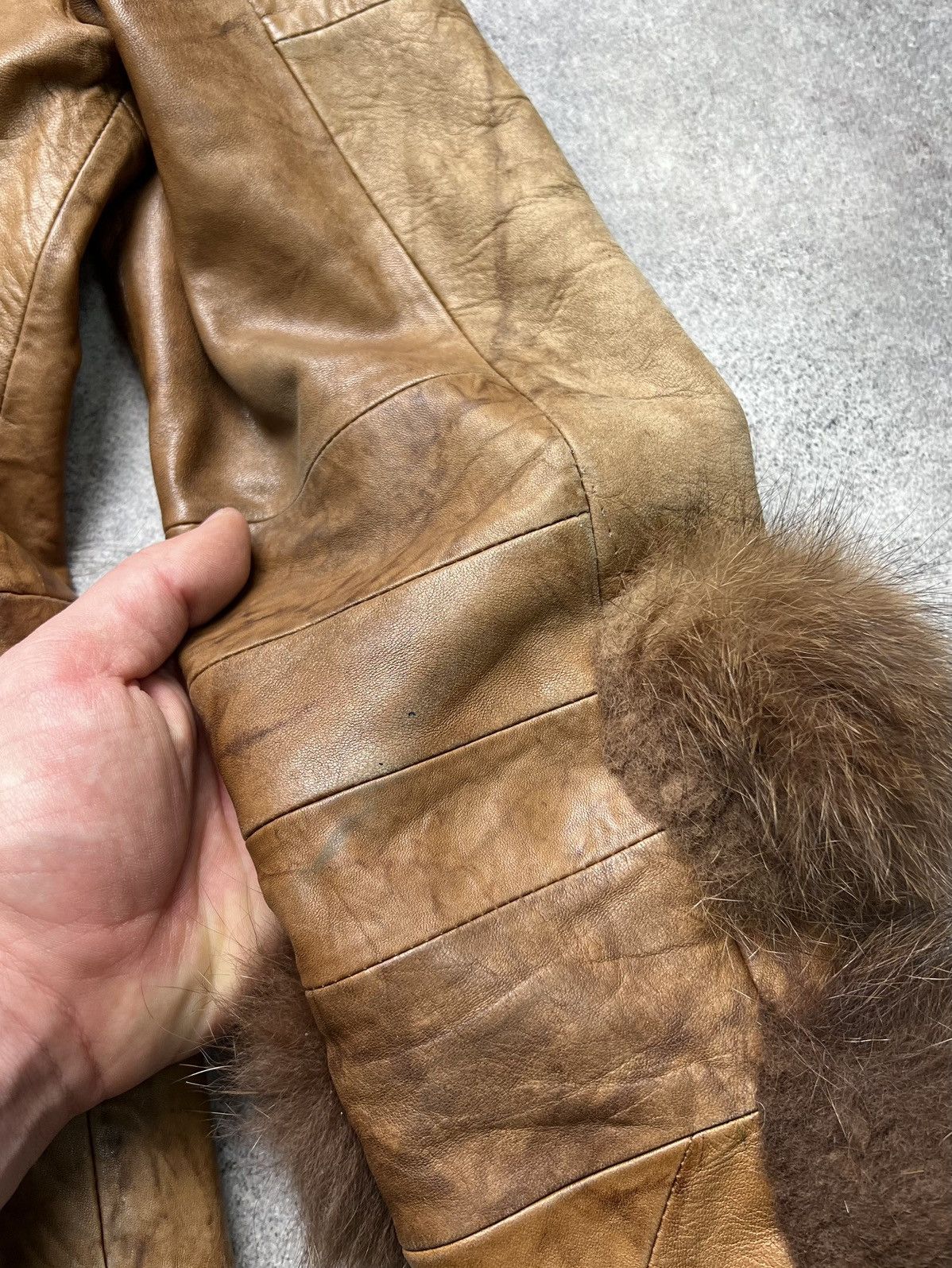 Vintage Vintage gorgeous fancy leather jacket with fur details Size S / US 4 / IT 40 - 15 Thumbnail