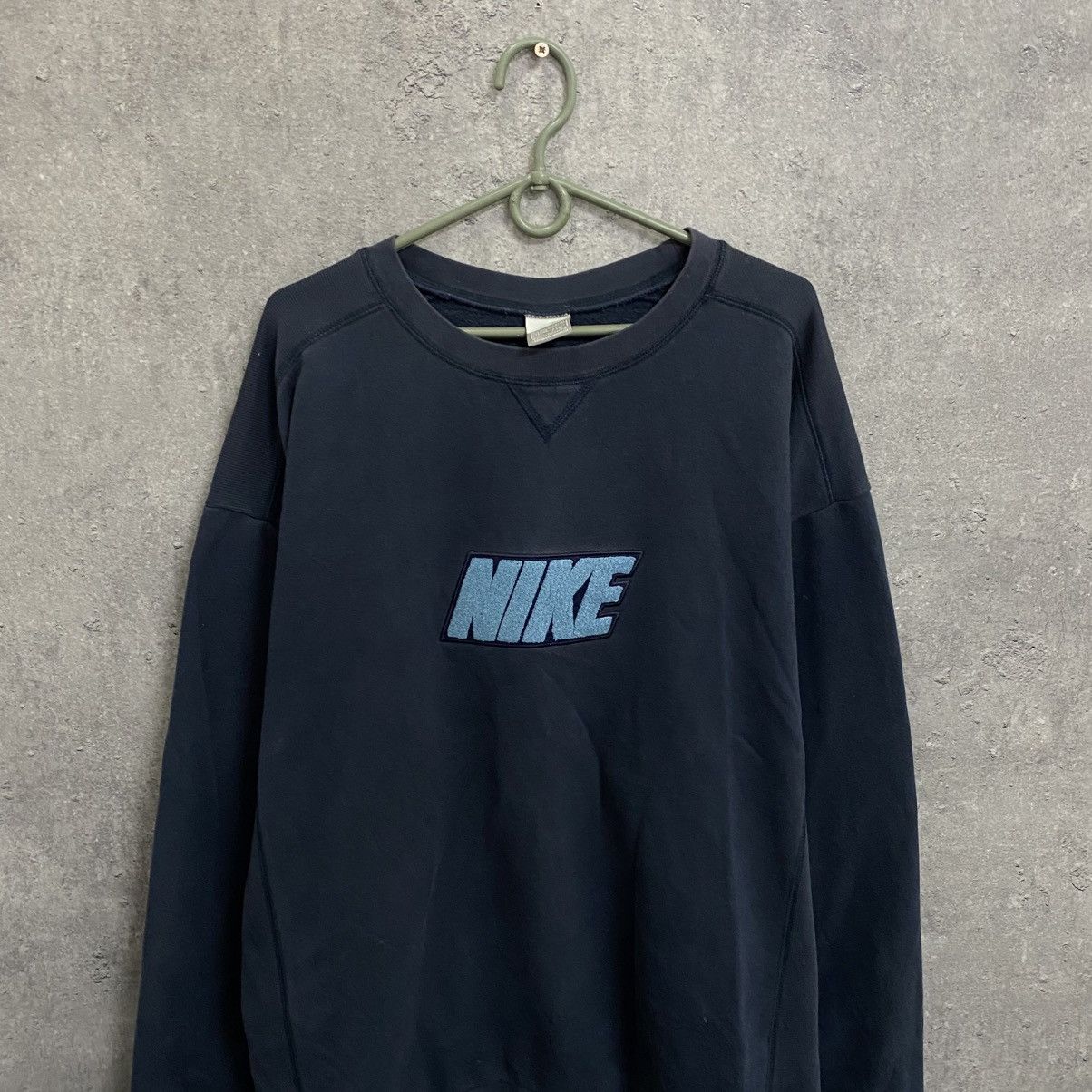 Nike Vintage Nike Sweatshirt Big Central Logo Swoosh Y2k Size US XXL / EU 58 / 5 - 4 Thumbnail