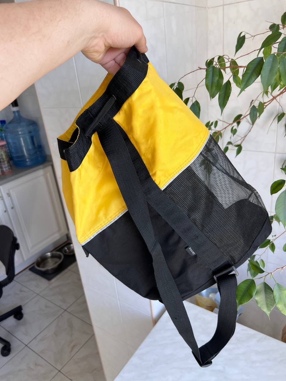 Apple Vintage IBM Computer Company Black Crossbody Mesh Sling Bag Size ONE SIZE - 11 Thumbnail