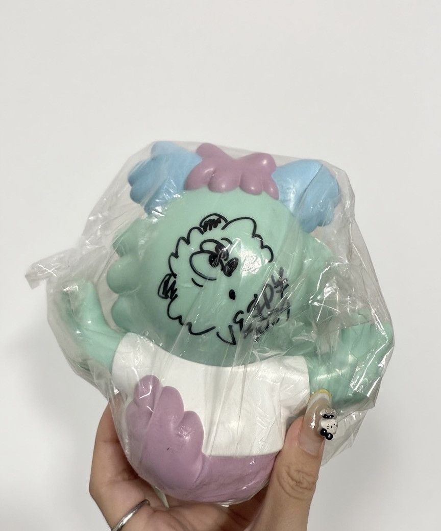 Complex × Girls Don't Cry [SIGNED by Verdy] Verdy Visty Vinyl Toy Figurine Size ONE SIZE - 2 Thumbnail